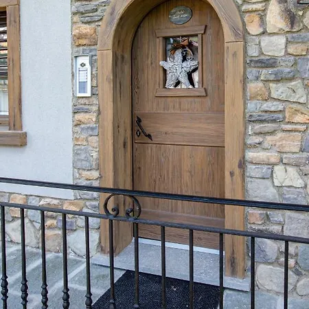 Bondi Chalet St Antoni * Ливиньо
