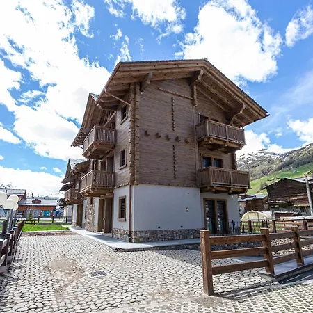 Bondi Chalet St Antoni Апартаменты *